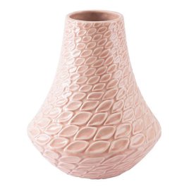 Friday Favorites. home decor ideas, modern decor, leather arm chair, oil paiting print, candle holders, pillows chandlier