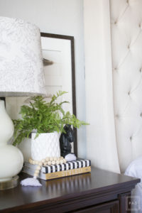 9 Decorating Must Haves For a well styled home. Check out these easy decorating tips to help you crack the decorating code and be on your way to a perfectly styled home.