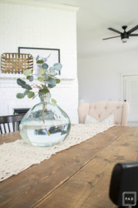 One mindblowing decorating tip that will change the way you decorate forever! This trick completely changed how I approach decorating and gave me a much clearer picture of what I wanted for the space. Home decorating doesn't have to be hard and this tip will help you narrow things down when it comes to home decor.
