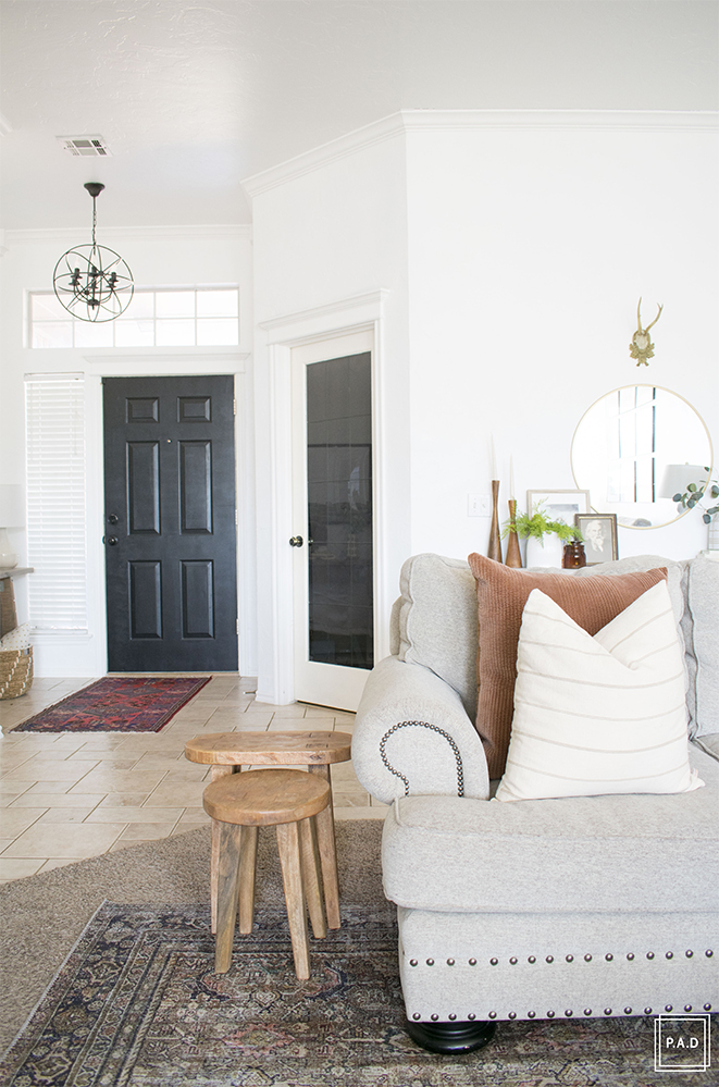 best white paint colors to use in your home- ultra pure white 6